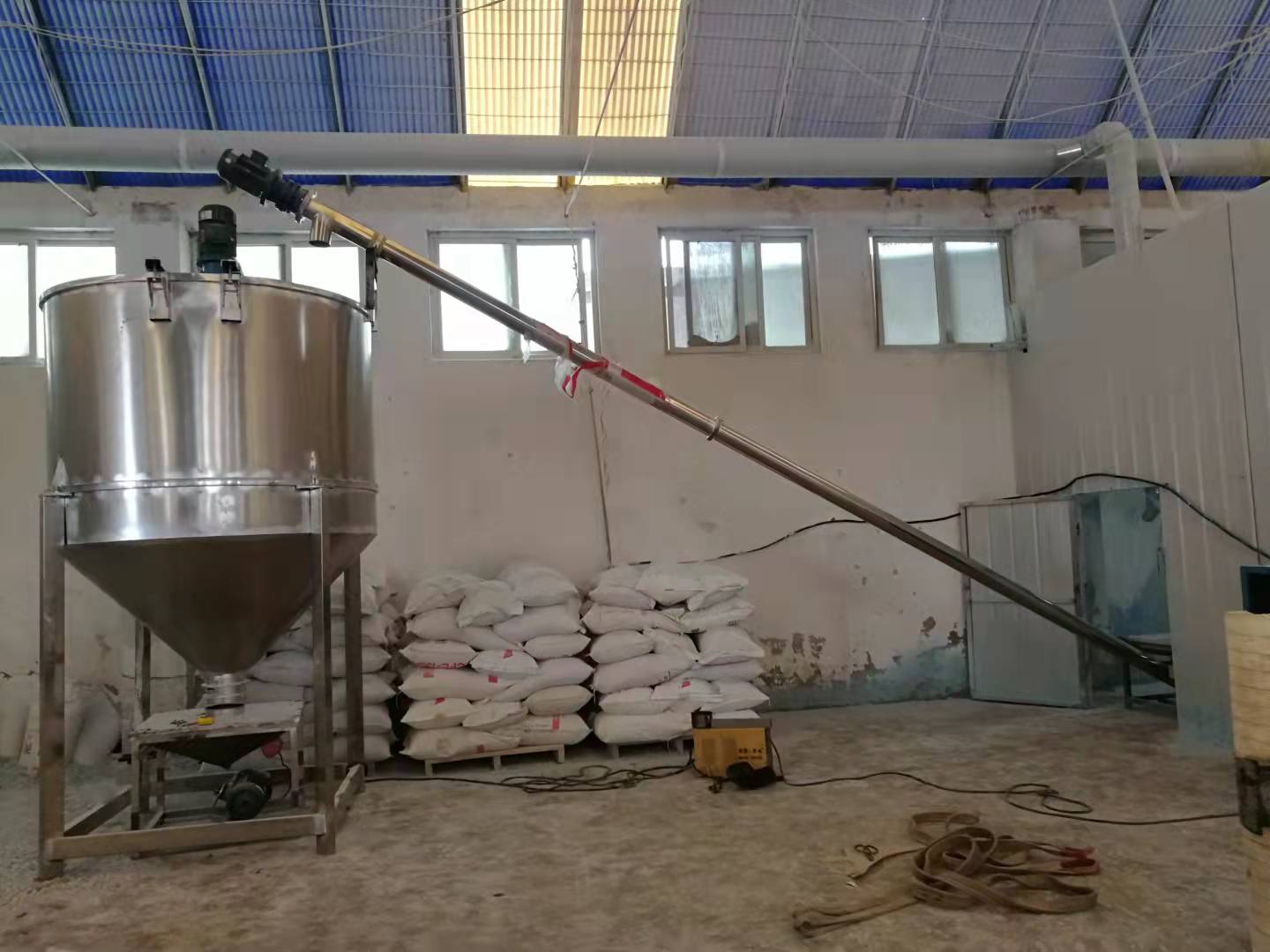 螺旋上料机定制产品 螺旋上料机定制产品