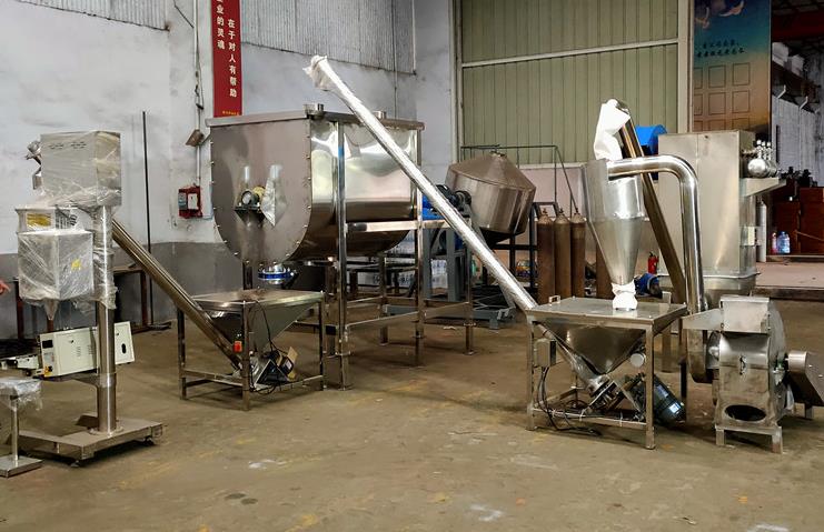 螺旋上料机与混合机配合 螺旋上料机与混合机配合