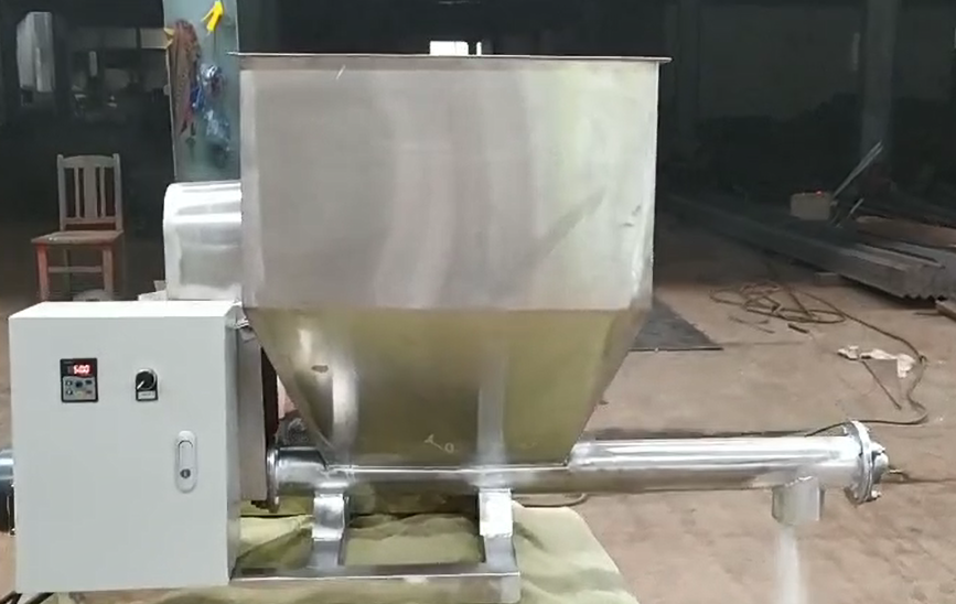 不锈钢螺旋给料机视频-小型色母喂料机定制