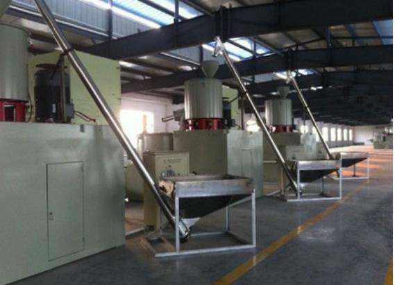 注塑机用螺旋提升机-螺旋上料机